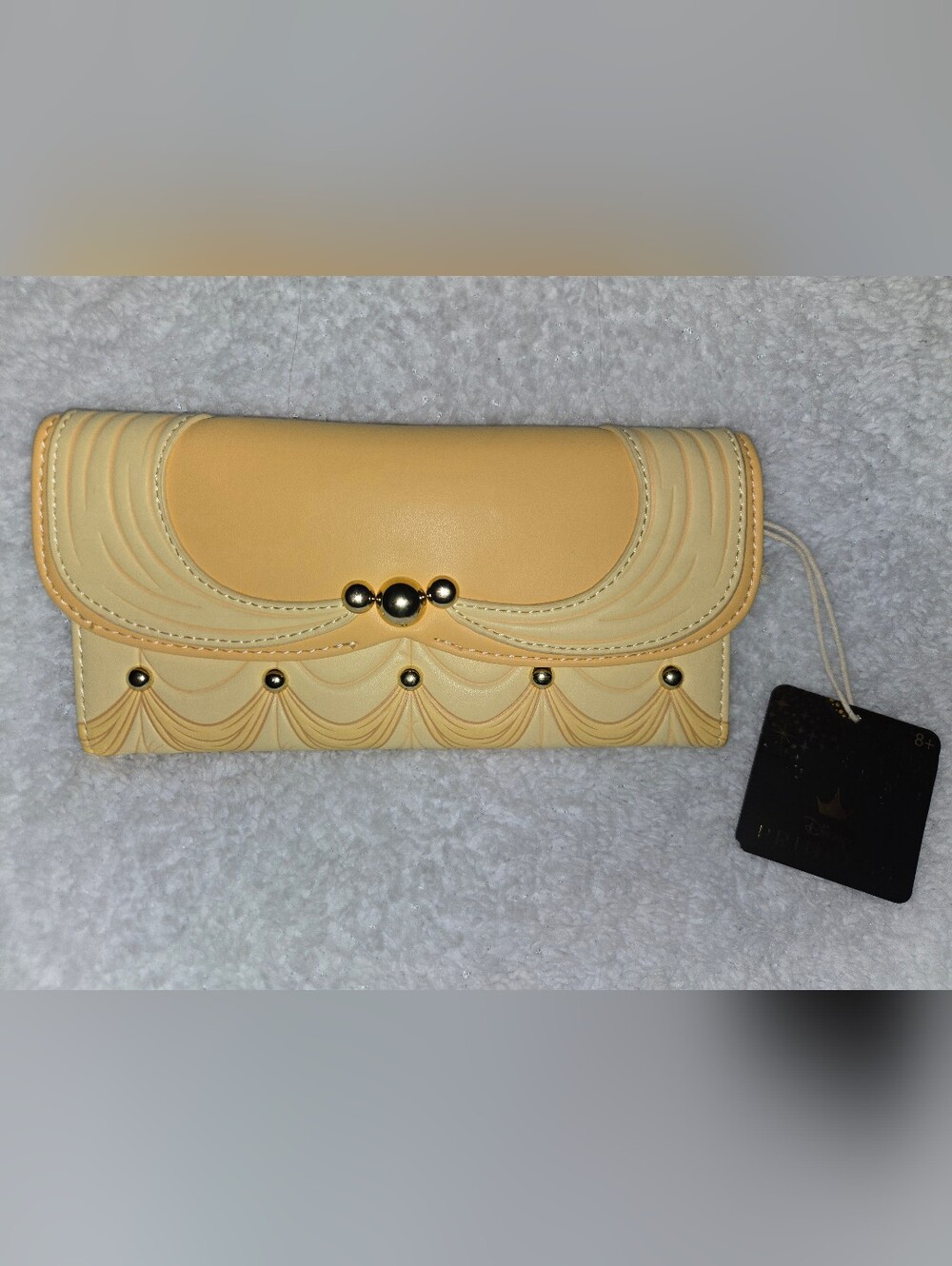 SEE PHOTOS Loungefly Beauty and The Beast 30th Anniversary Belle Cosplay Wallet